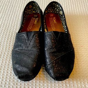 Size 7 black sparkly Toms